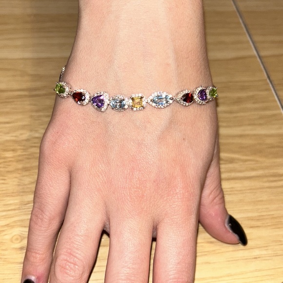 Multi-colored precious gems clasp bracelet - Picture 4 of 7